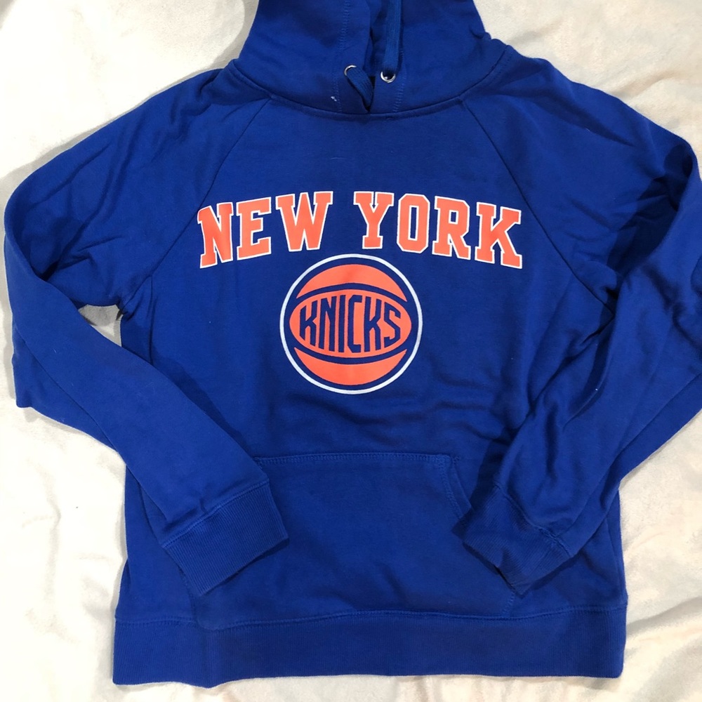 New York Knicks women’s hoodie size S